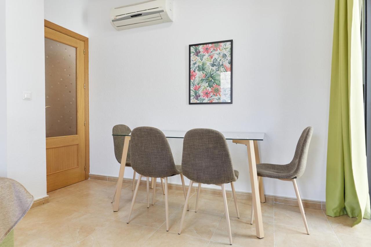 Apartamentos Wayteko Alicante Esterno foto