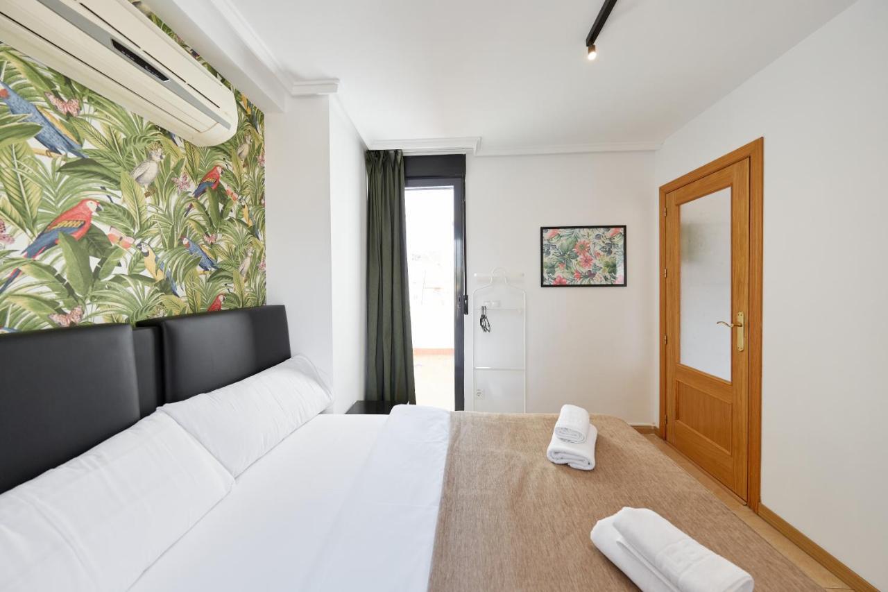 Apartamentos Wayteko Alicante Esterno foto