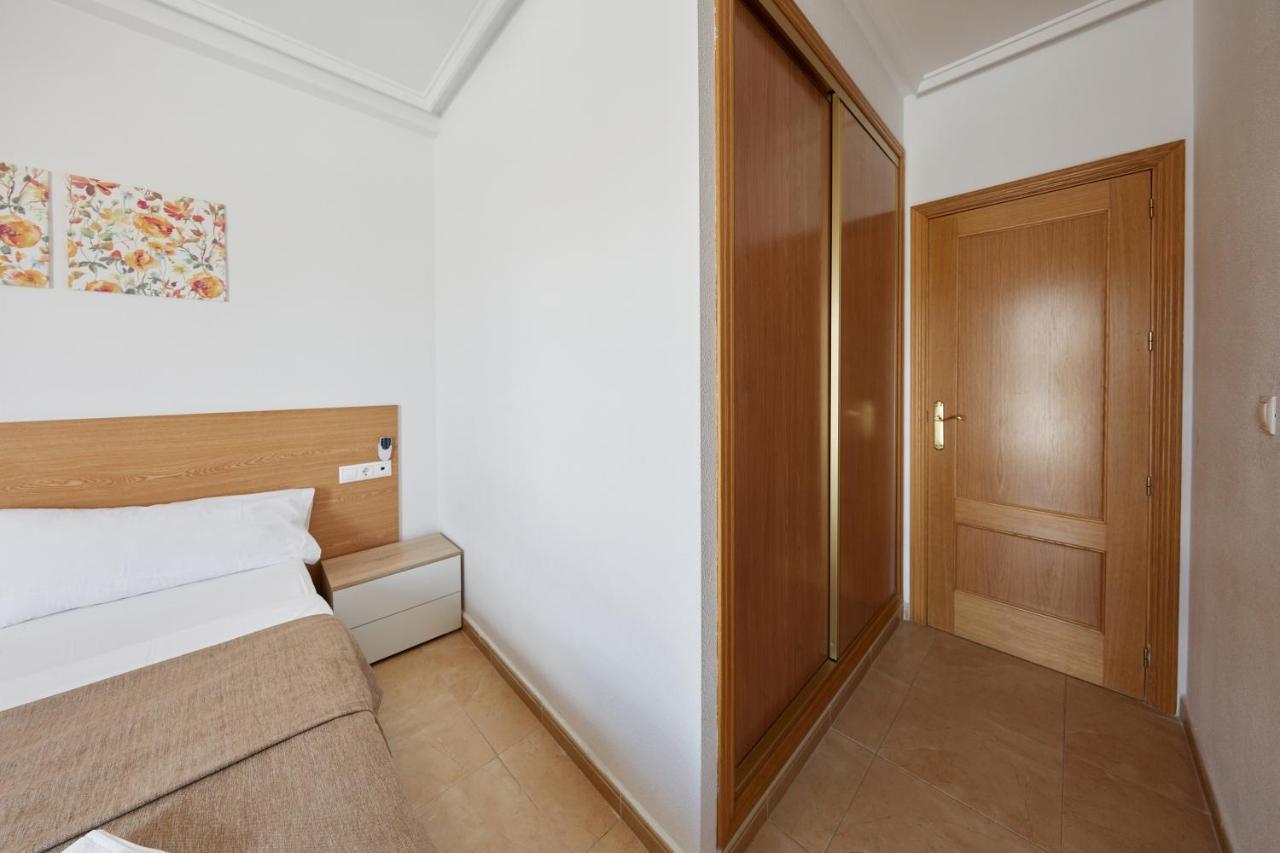 Apartamentos Wayteko Alicante Esterno foto